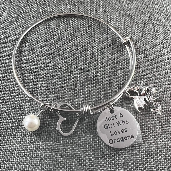 Dragon Bracelet Gift For Girls Bracelet Dragons Themed Love Dragon Presents For - Picture 2 of 2